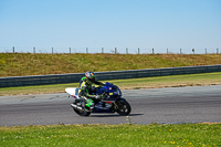 anglesey-no-limits-trackday;anglesey-photographs;anglesey-trackday-photographs;enduro-digital-images;event-digital-images;eventdigitalimages;no-limits-trackdays;peter-wileman-photography;racing-digital-images;trac-mon;trackday-digital-images;trackday-photos;ty-croes